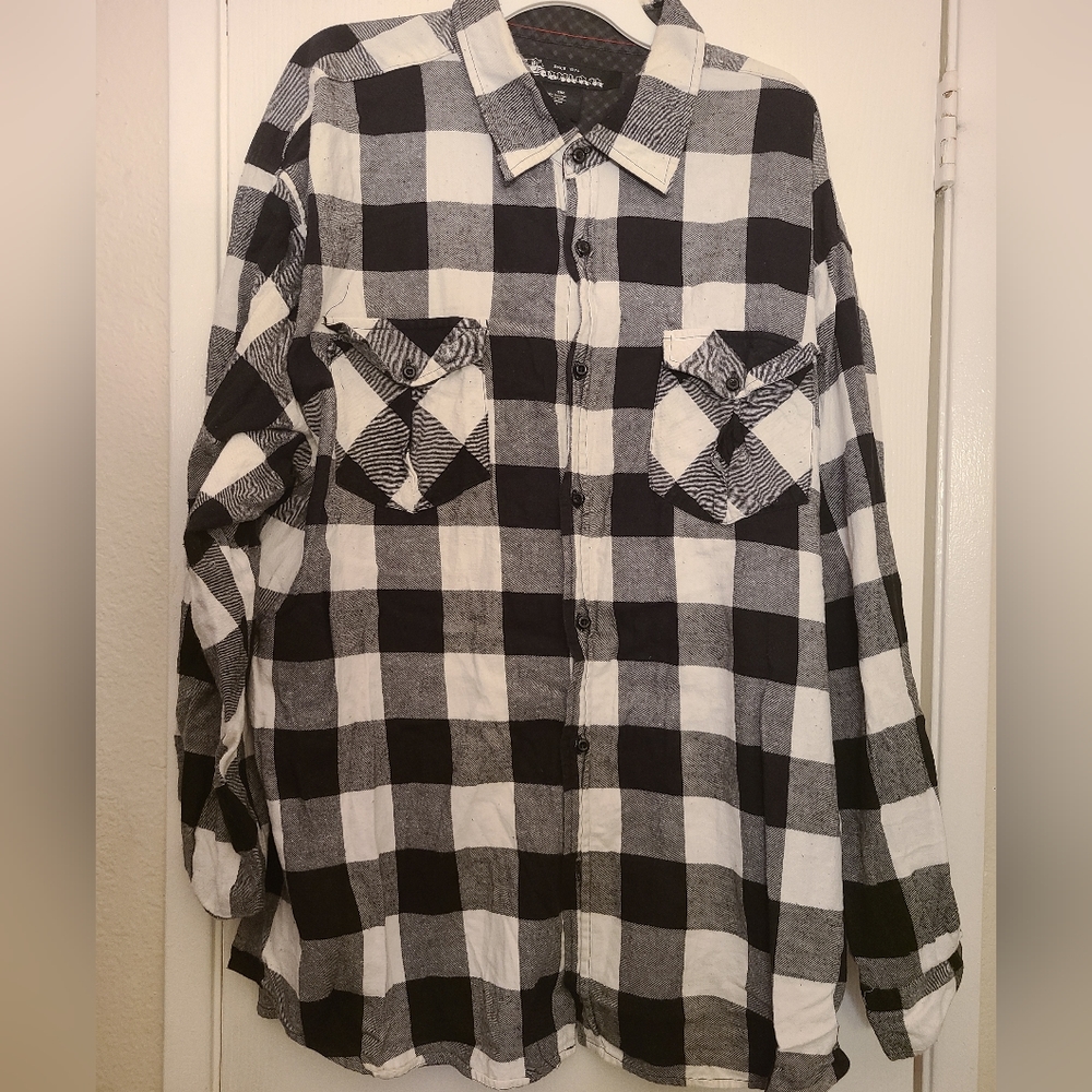 Mens plaid shirt